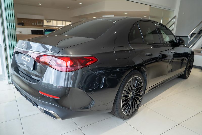 Mercedes-Benz Třídy E (2024) E 450 d 4M/AMGPREMIUM/360/ESP - fotka 3 z 19