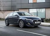 Hyundai i30 Fastback. Výbava Trikolr (-105 – 125 000 Kč) na 359 990 Kč