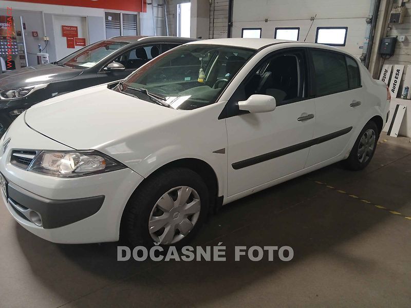 Renault Mégane (2009) 1.6, ČR, autoAC, temp - fotka 1 z 3