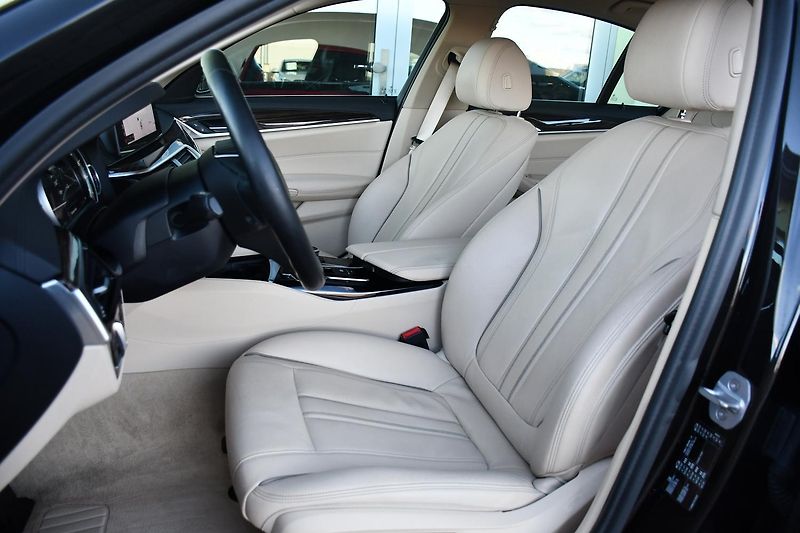 BMW Řada 5 540i xD LUXURY LINE HUD - fotka 14 z 35