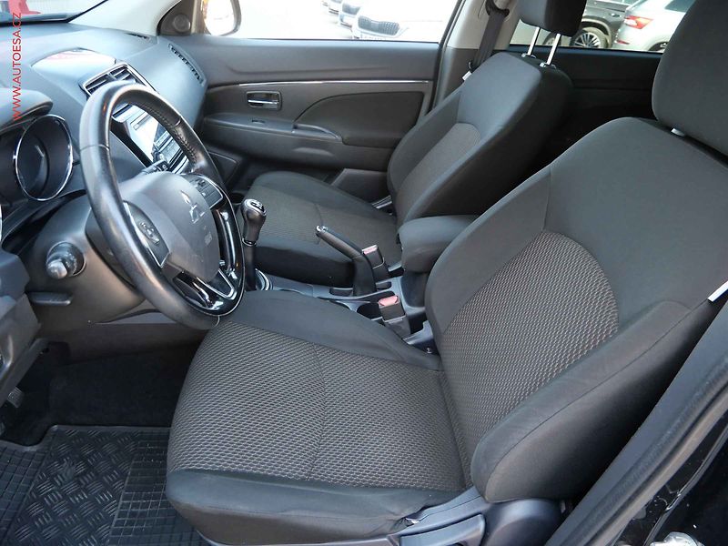 Mitsubishi ASX (2016) 1.6i 16V, ČR, AC, tempo - fotka 9 z 17
