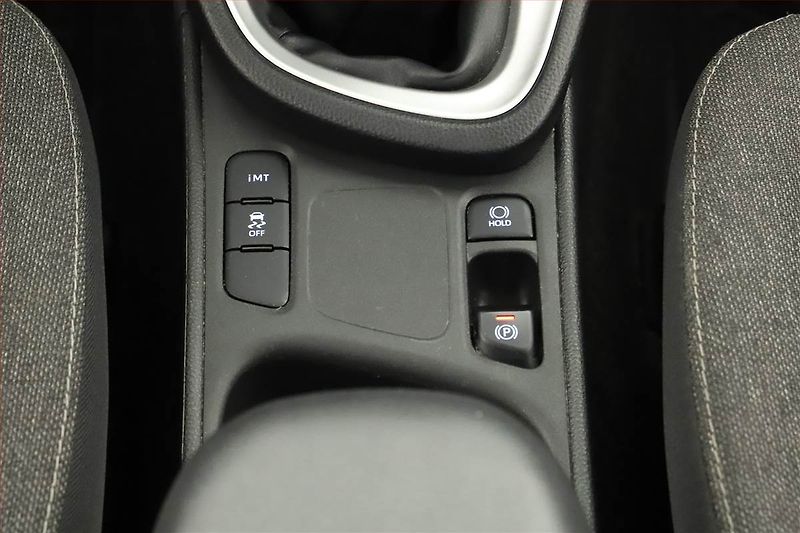 Toyota Yaris Cross (2023) Comfort 1.5 VVT-i - fotka 15 z 16