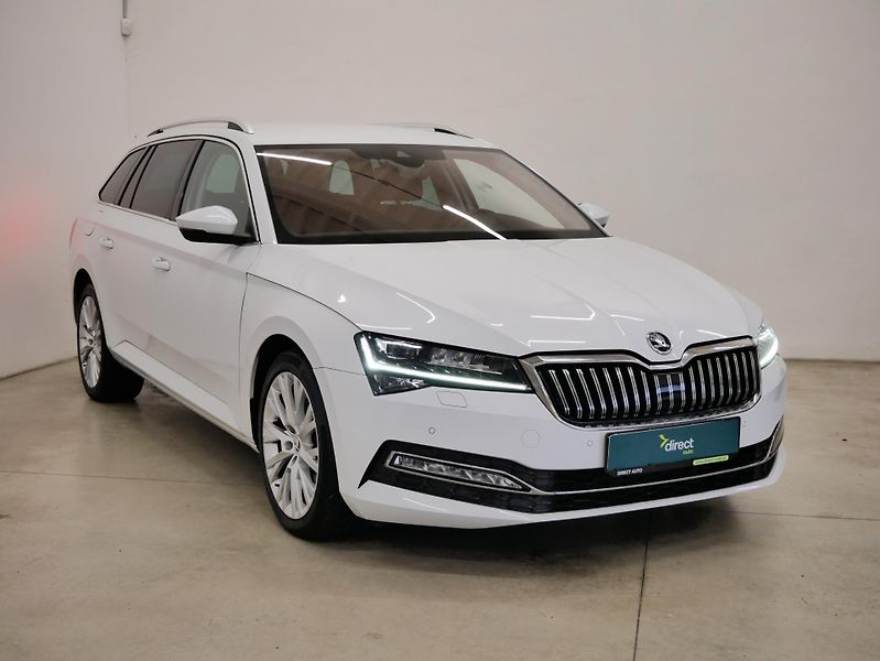 Škoda Superb - fotka 8 z 25
