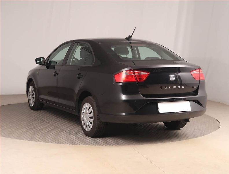 Seat Toledo (2015) 1.6 TDI, Tempomat - fotka 4 z 15