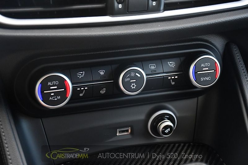Alfa Romeo Stelvio 2,2JTD 154kW Q4 KESSY - fotka 30 z 50