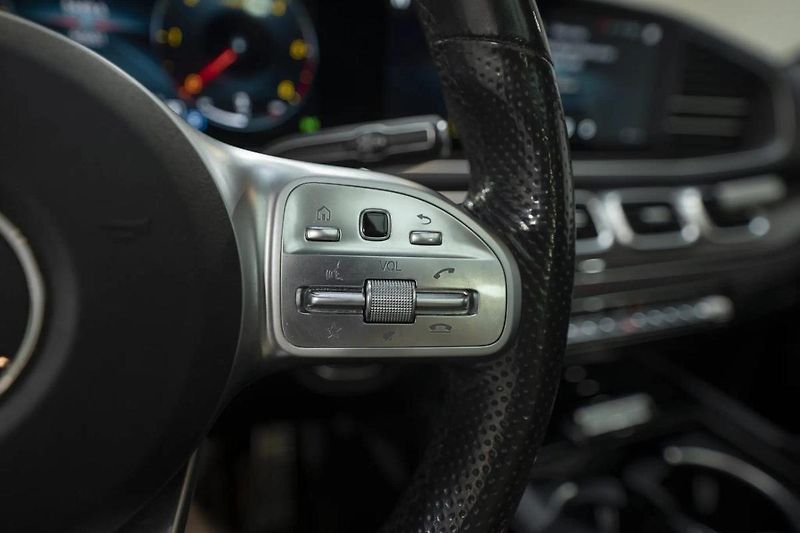 Mercedes-Benz GLE 400d 4Matic 243 kW Záruka - fotka 20 z 36