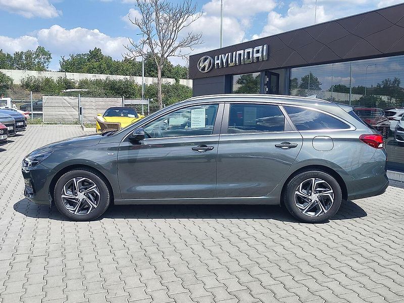 Hyundai i30 1.5 T-GDI/117kW Smart Navi - fotka 8 z 34
