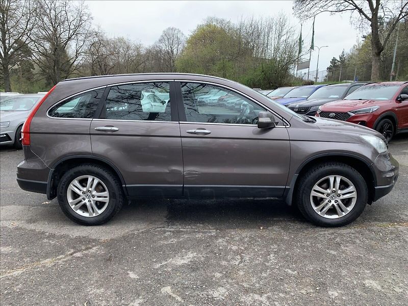 Honda CR-V 2,2 i-DTEC 4x4 SERVISNÍ KNÍŽKA - fotka 8 z 17
