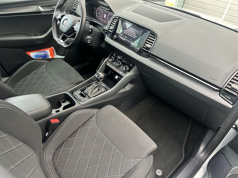 Škoda Karoq (2024) 2.0 TDI 4x4 DSG Sportline - fotka 9 z 33