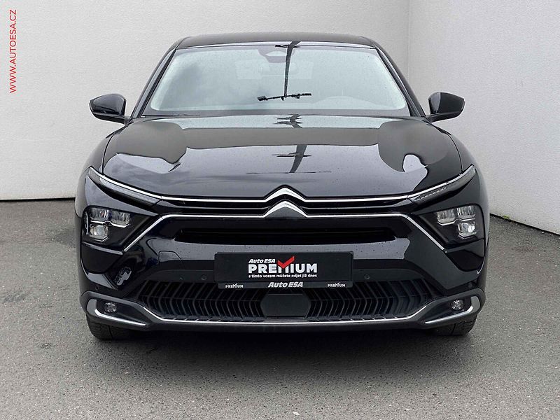 Citroën C5 X (2023) 1.2 PT, Feel, AT, LED, navi - fotka 2 z 21