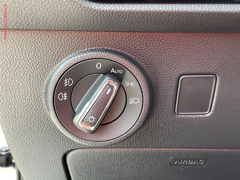 Seat Ateca (2019) 2.0TDi, 2.maj,ČR, Xcellence - fotka 22 z 22