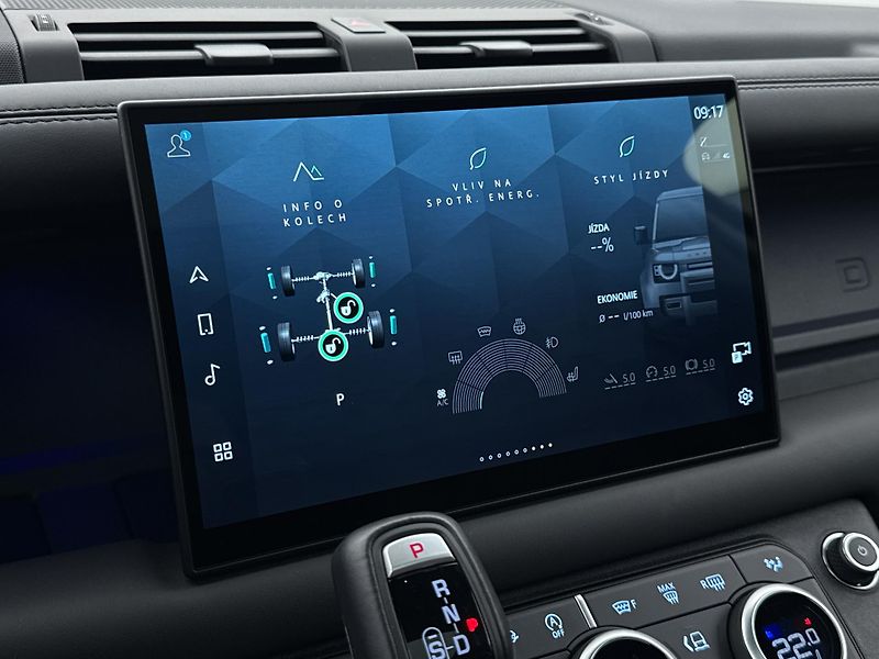 Land Rover Defender 110 P425 X-DYNAMIC REZERVACE - fotka 37 z 50