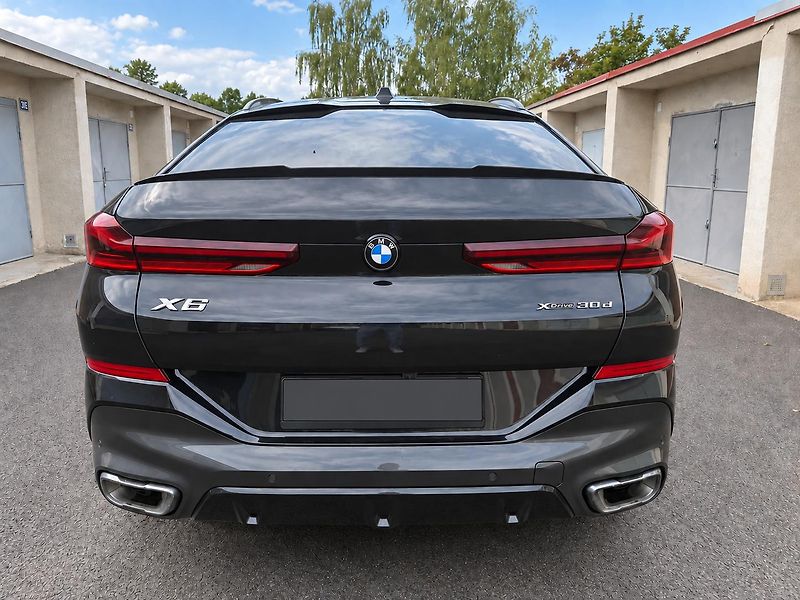 BMW X6 (2023) - fotka 4 z 19