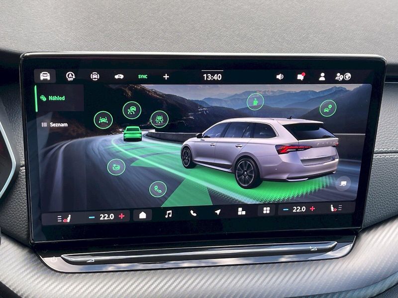 Škoda Octavia (2025) Sportline 2.0 TDI 110 kW DSG - fotka 15 z 35