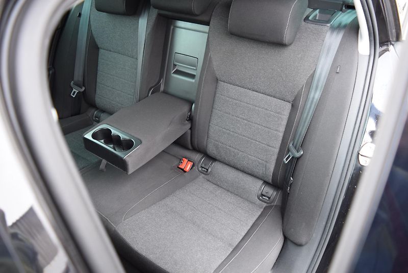 Škoda Octavia (2020) 2.0TDI 110kwSOLEIL VIRTUAL KAM - fotka 16 z 48