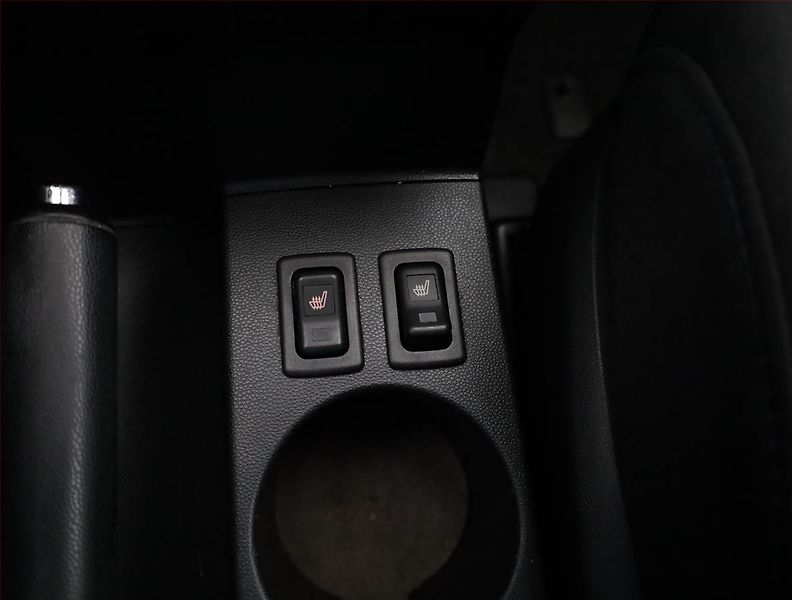 Mazda 5 (2012) 1.8, 7 míst - fotka 15 z 21