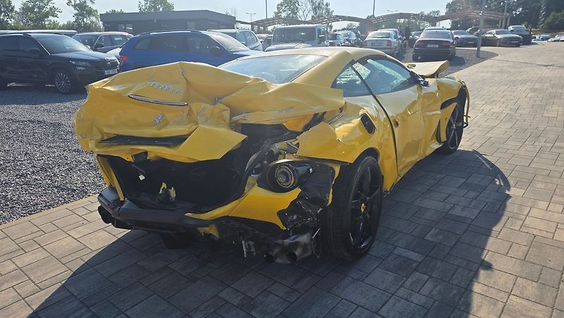 Ferrari Portofino - fotka 6 z 34