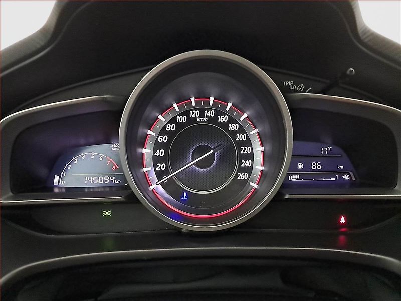 Mazda 3 (2016) 1.5 Skyactiv-G - fotka 11 z 17