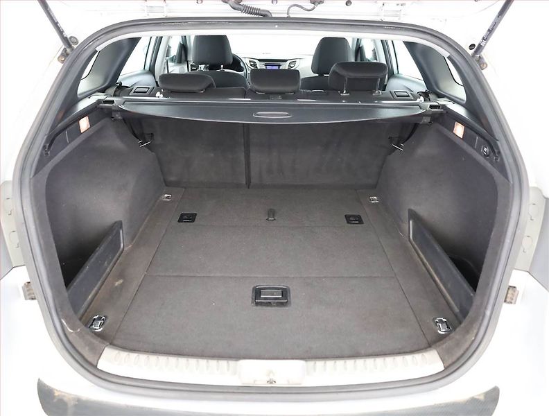 Hyundai i40 (2011) 1.7 CRDi, Serv.kniha, Tempomat - fotka 15 z 15
