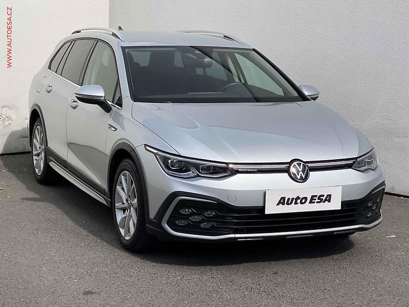 Volkswagen Golf (2021) 2.0 TDi 4x4, 1.maj,ČR - fotografie inzerátu
