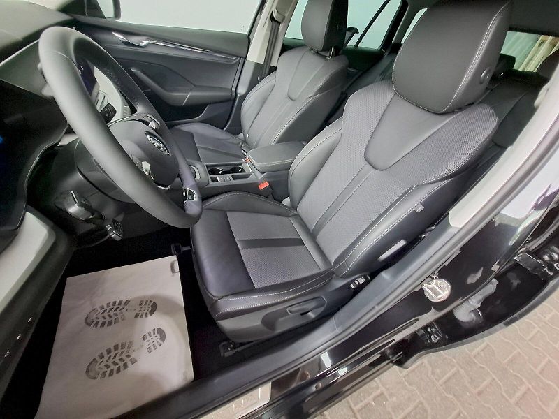 Škoda Octavia (2024) COMBI STYLE TD 85/2.0 M6F - fotka 29 z 40