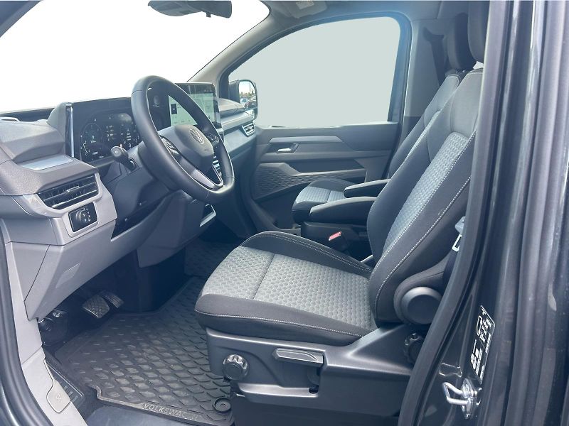 Volkswagen Caravelle 2.0TDI 110kW - fotka 11 z 27
