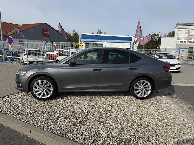 Škoda Octavia IV 2,0 TDi - Ambition PLUS - fotka 4 z 86