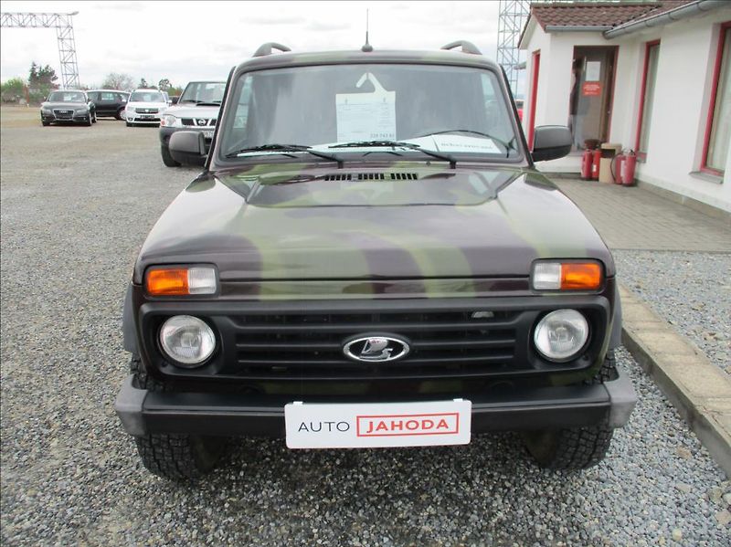 Lada Niva 1,7 i, BRONTO,4x4,klima,tažné, - fotka 2 z 29