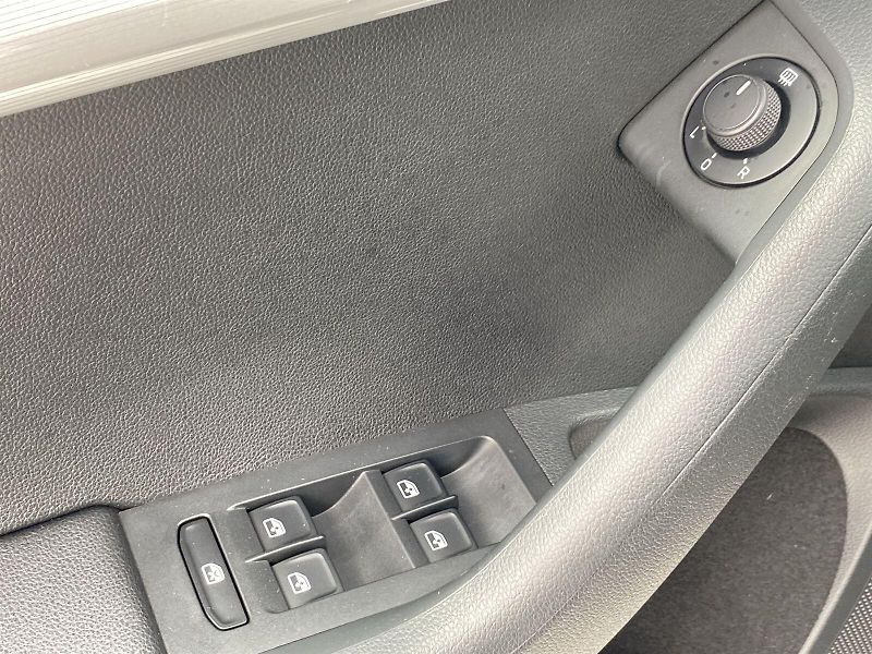 Škoda Octavia (2016) 2.0 TDI Elegance - fotka 18 z 31