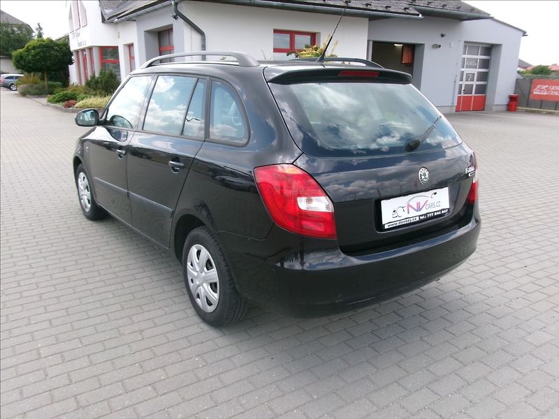 Škoda Fabia 1,4 i 63kw Klima,ESP,po STK - fotka 3 z 29