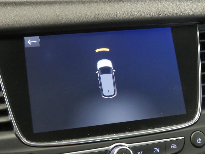 Opel Grandland X - fotka 21 z 24