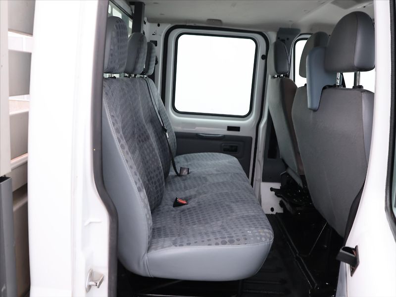Ford Transit 2,2 TDCi 92kW 330L Base 7-Míst - fotka 11 z 25