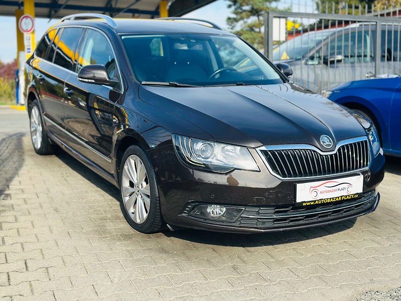 Škoda Superb (2014) 2.0TDi PRAVIDELNÝ SERVIS - fotka 1 z 19