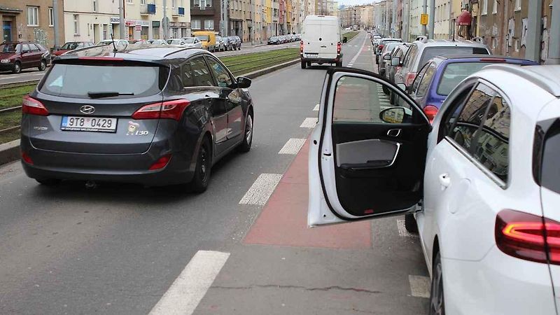 Konec vyhrazeného pruhu pro cyklisty