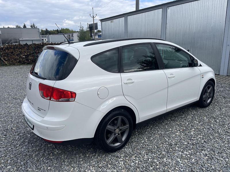 Seat Altea 1.6TDi 105PS XXL ECOMOTIVE TOP - fotka 11 z 189