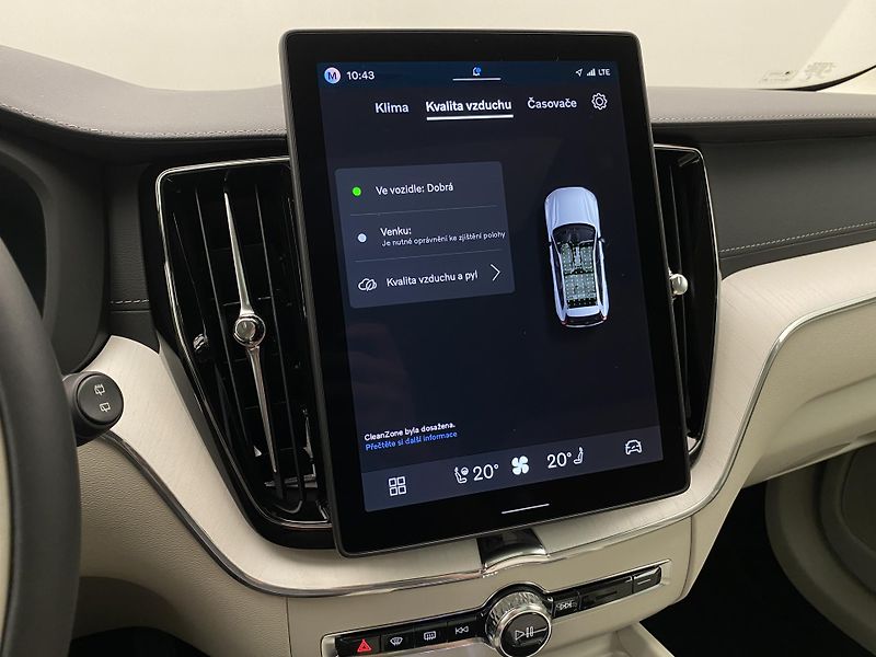 Volvo XC60 T8 AWD RECHARGE REZERVACE - fotka 43 z 66