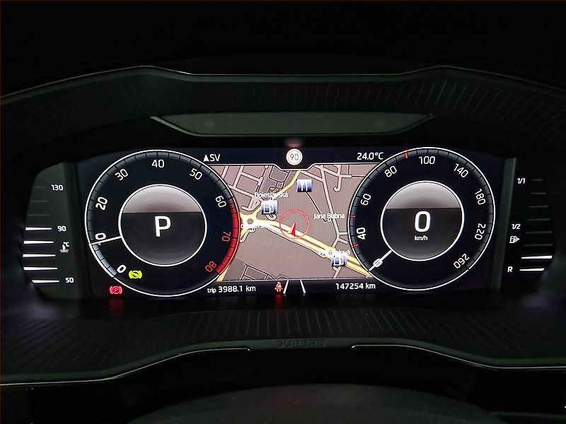 Audi A3 (2017) 1.6 TDI, Xenony, Park. senzory - fotka 11 z 19