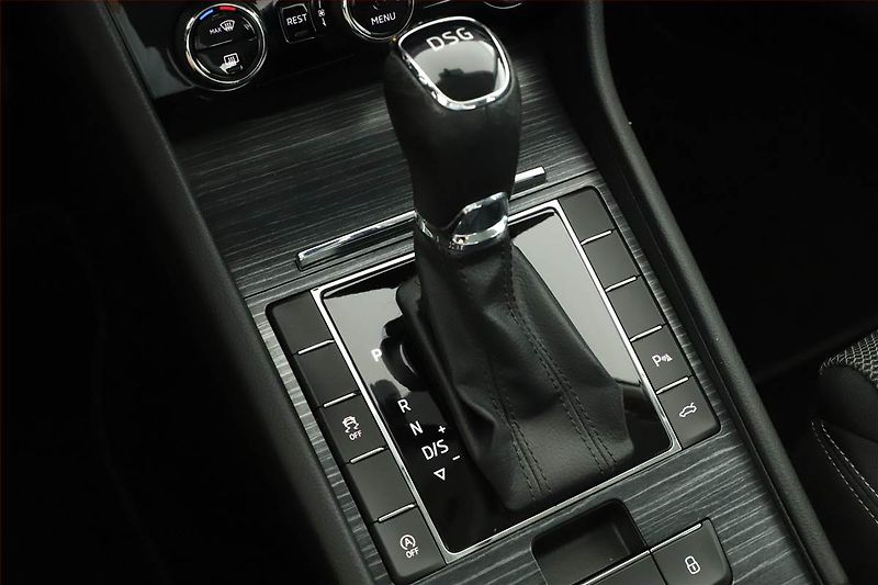Škoda Superb (2020) Style 2.0 TDI, Automat, ČR - fotka 15 z 20