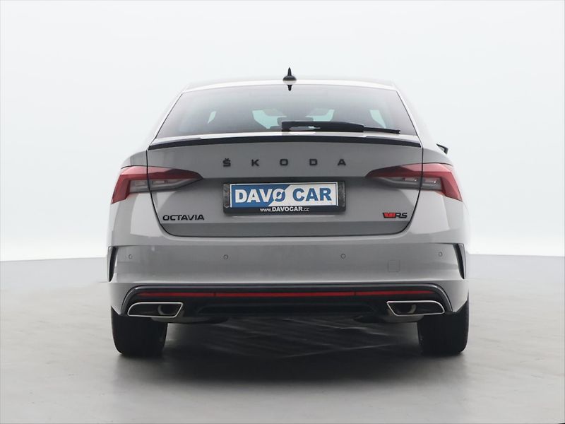Škoda Octavia 2,0 TSI RS 180kW DSG CZ 1.Maj - fotka 6 z 30