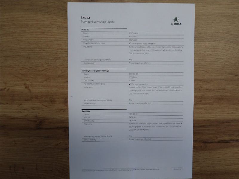 Škoda Octavia 1,6 TDi,85kW,Style,ČR,serv.kn. - fotka 25 z 28