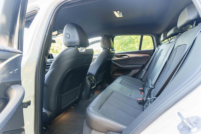 BMW X4 (2021) xDrive 20d M Sport paket, DPH - fotka 28 z 32