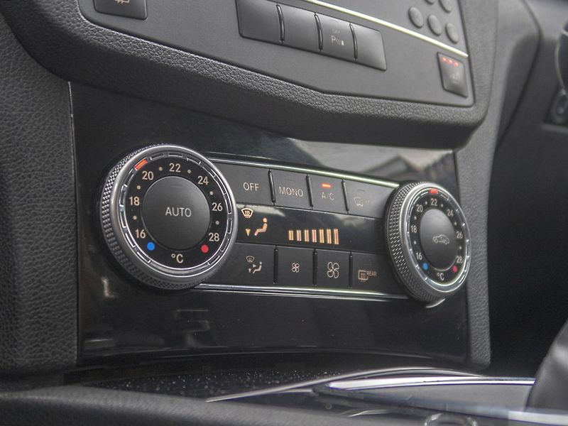 Mercedes-Benz Třídy C (2009) 200CDI man – 2x ALU kola - fotka 24 z 46