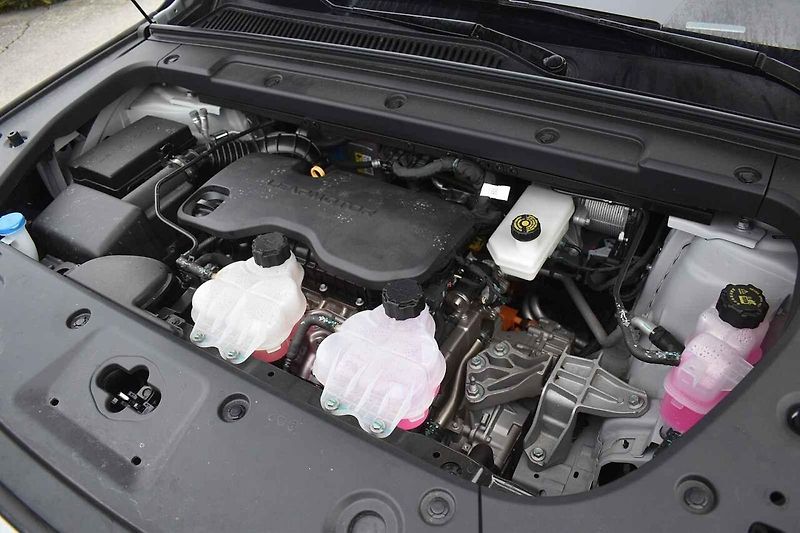 Leapmotor C10 se nabízí jako elektromobil i jako vůz s prodlužovačem dojezdu.