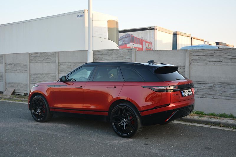 Land Rover Range Rover Velar (2021) P250 R-Dynamic AWD - fotka 4 z 30