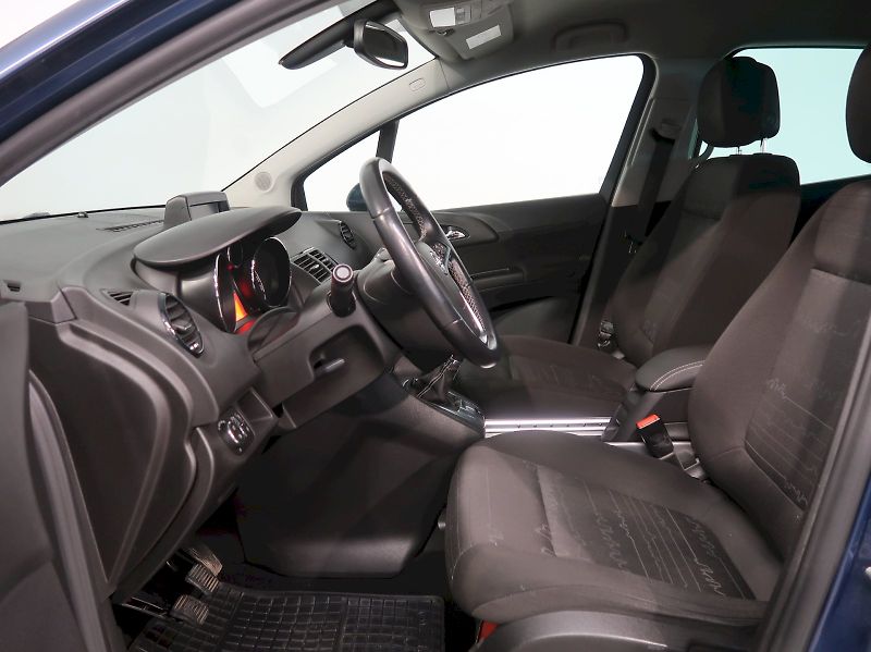 Opel Meriva (2015) 1.4i 88KW - fotka 13 z 30