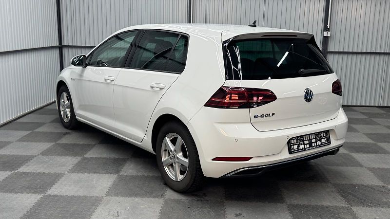 Volkswagen e-Golf (2018) 100KW - fotka 5 z 24
