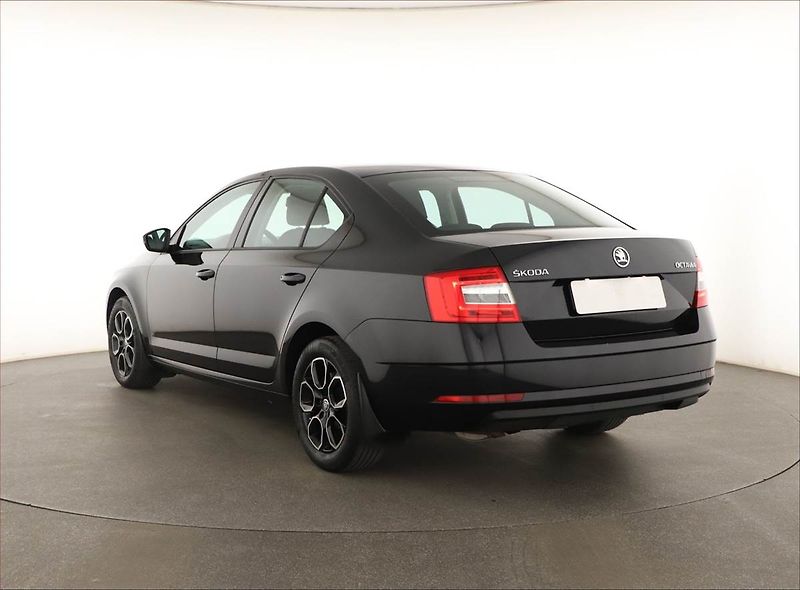 Škoda Octavia (2018) 1.4 TSI, ČR,1.maj, Tempomat - fotka 4 z 14