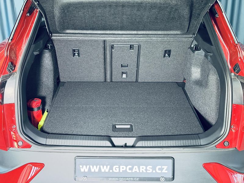 Volkswagen ID.4 (2025) GTX*4M*TAŽNÉ*360*ZÁRUKA*PANO* - fotka 38 z 40