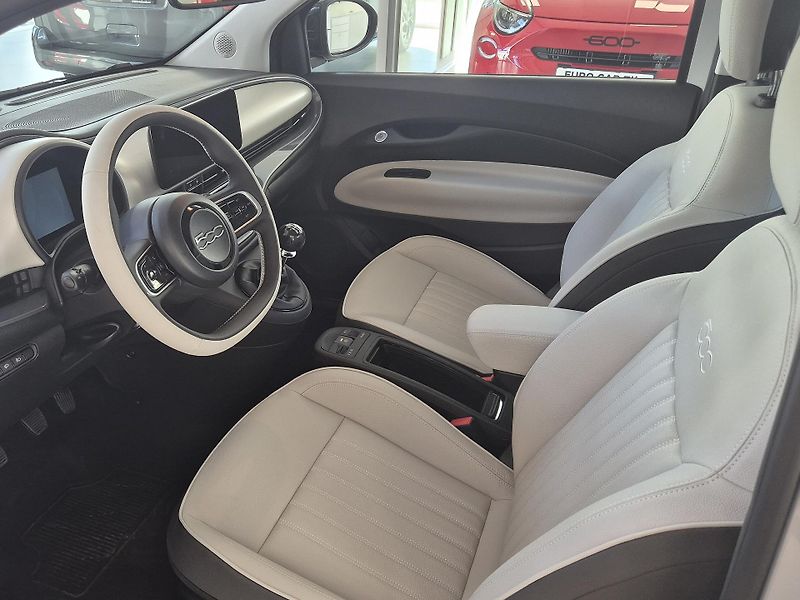 Fiat 500 (2026) Hybrid La Prima 1.0 BSG 65k MT - fotka 5 z 5