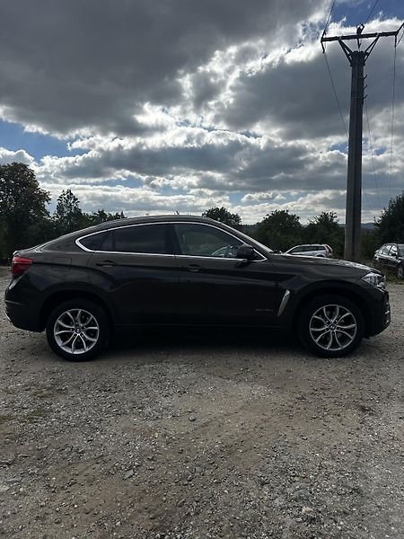 BMW X6 (2016) - fotka 3 z 14